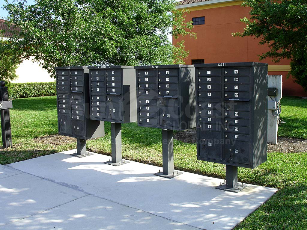 Palmetto Cove Postal Boxes